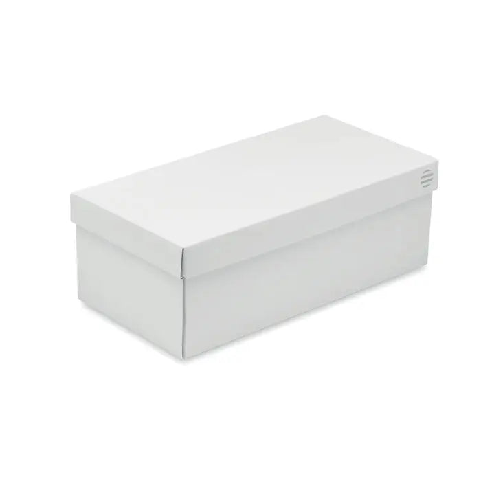 Cutie de pantofi alba dreptunghiulara din pu cu design minimalist si fante subtile de ventilatie pe laterala marimea 47