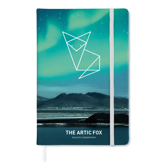 Caiet a5 96 coli randuite cu coperta hardcover alba si design aurora boreala teal si verde cu vulpe arctica geometrica alba