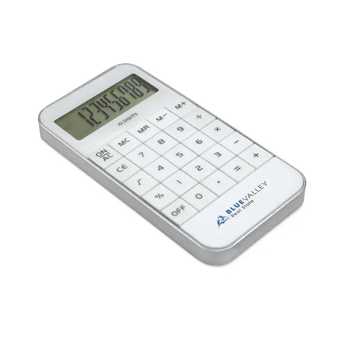 Calculator cu afișaj din 10 cifre alb din plastic cu margini metalice argintii și display digital cu cifre 123456789