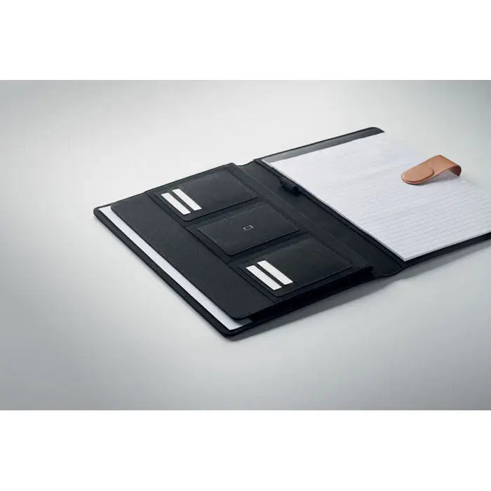 Dosar de conferinte a4 rpet negru din piele ecologica cu clapeta maro si carnet cu linii albe interior