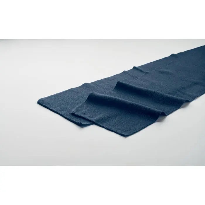 Esarfa din poliester rpet navy blue cu tesatura tricotata si textura moale cu aspect nervurat