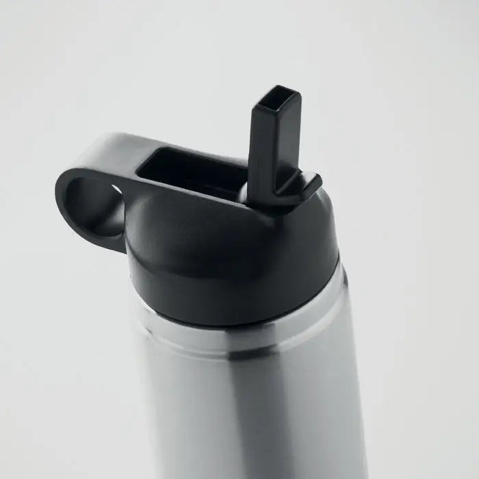 Flacon cu perete dublu de 500 ml argintiu din otel inoxidabil cu capac negru din plastic si pai integrat