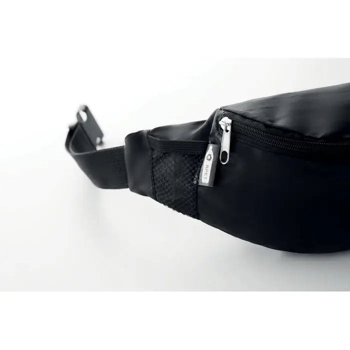 Geanta 210d rpet neagra din nylon, cu fermoar argintiu si detaliu din plasa, bananiera practica si rezistenta