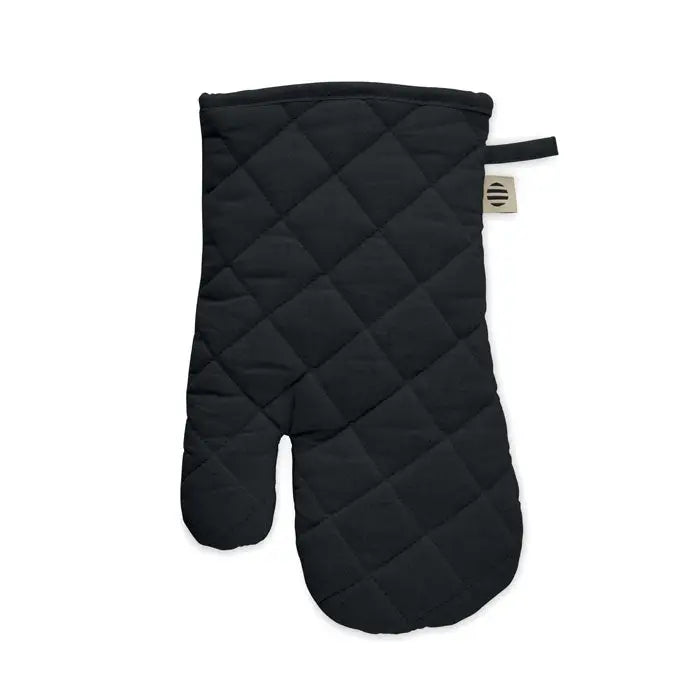Manusa de cuptor din bumbac organic neagra, matlasata cu model diamant, cu eticheta mica pe bretele
