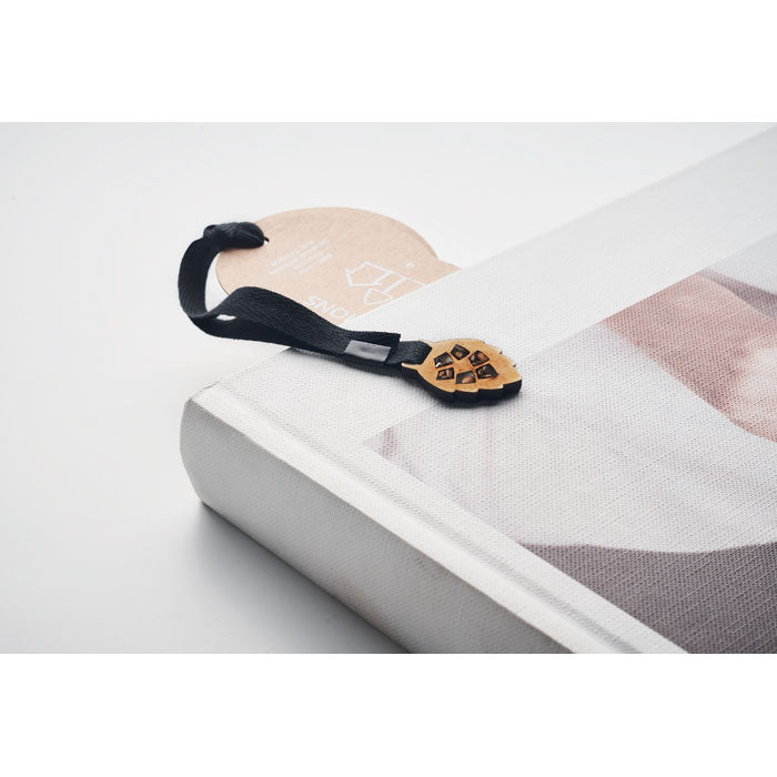 Semn de carte de pin