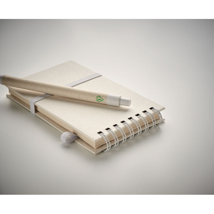 Set caiet de carton cu lapte A6