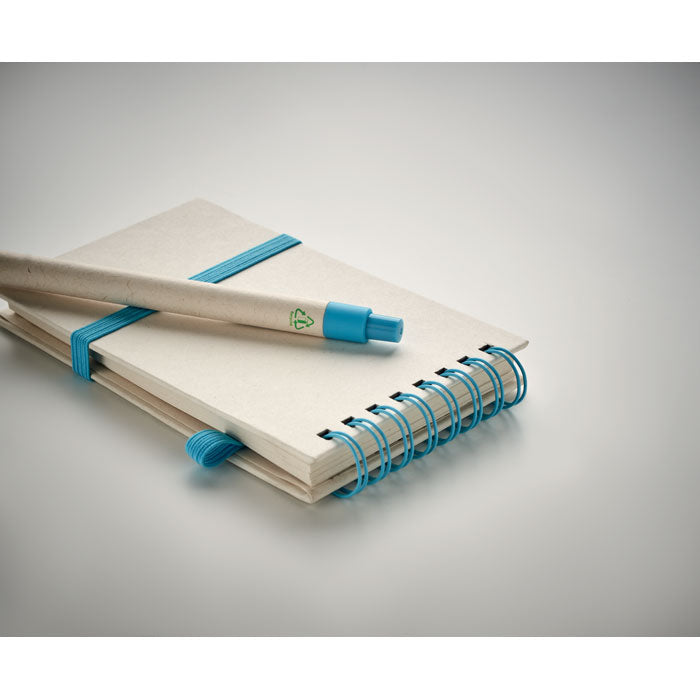 Set caiet de carton cu lapte A6