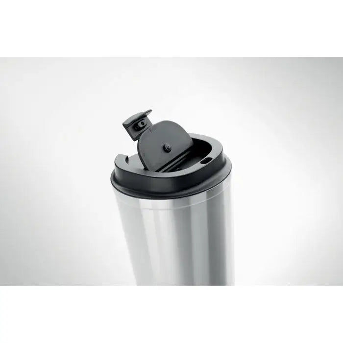 Pahar cu perete dublu 350 ml argintiu din otel inoxidabil cu capac negru din plastic si sistem de deschidere rabatabil