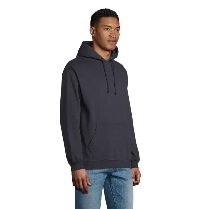 Pulover cu gluga unisex condor gri inchis cu buzunar frontal si snururi ajustabile din material comod