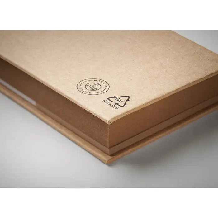 Set de bloc-note reciclate din carton maro reciclat cu textura subtila si logo embosat europa