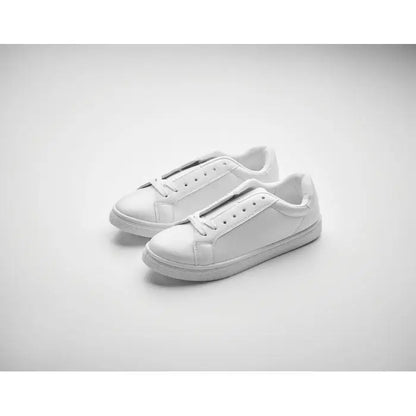 Adidasi in PU 39 albi din piele ecologica cu design minimalist si sireturi asortate