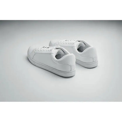 Adidași albi din piele ecologică cu design minimalist și șireturi asortate mărimea 39
