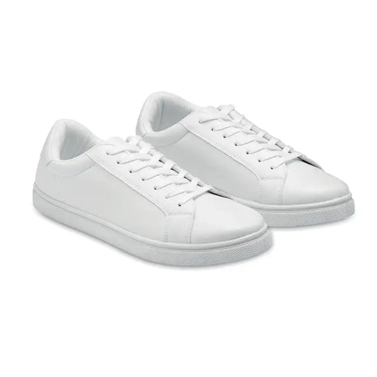 Adidasi in pu 44 din piele alba cu design minimalist si sireturi asortate pentru uz casual