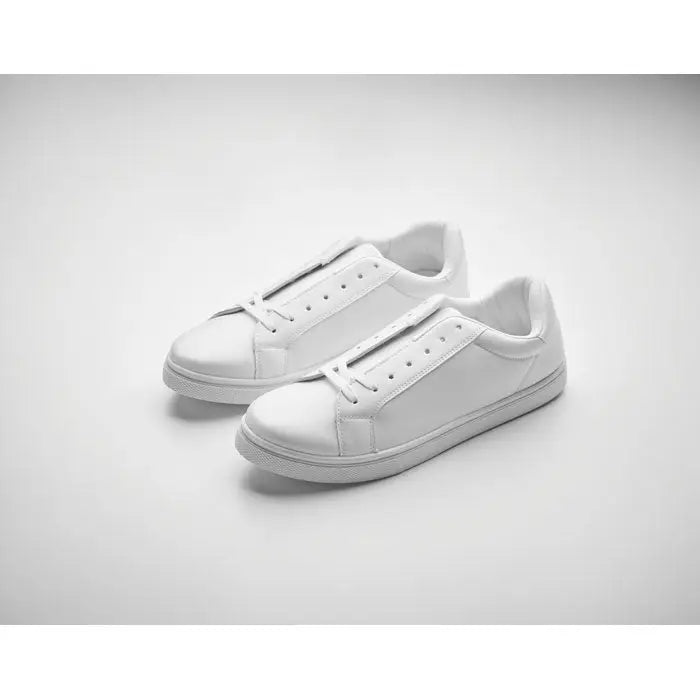 Adidasi din piele alba pu cu design minimalist si sireturi asortate tip low-top marimea 44