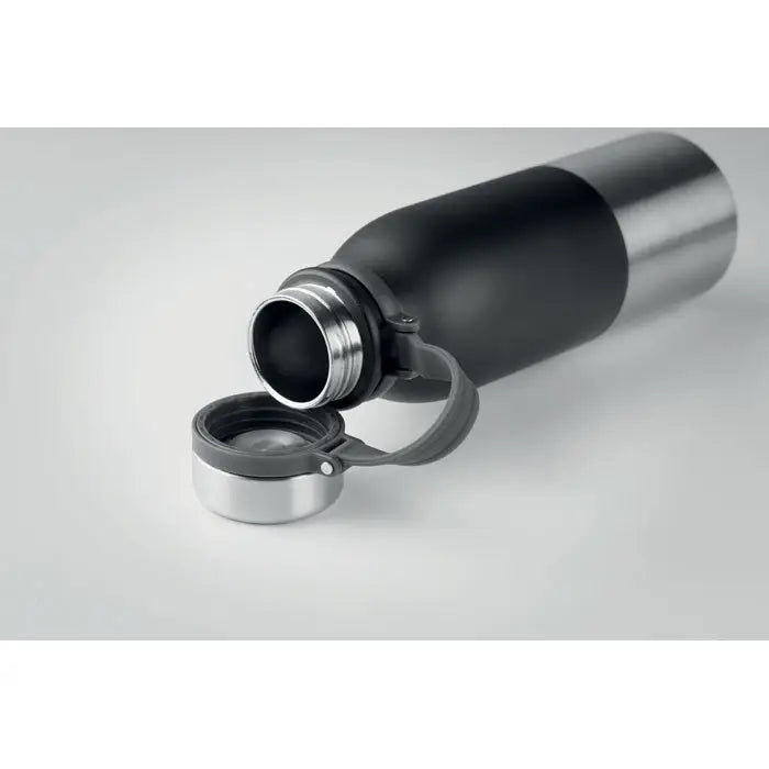 Balon cu perete dublu 600 ml înfățișând o sticlă izolată neagră și argintie cu design modern și accente din oțel inoxidabil