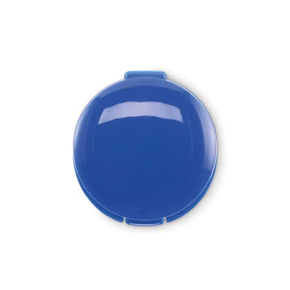 Balsam de buze vegan într-o cutie rotundă albastră din plastic cu finisaj lucios și capac cu clips