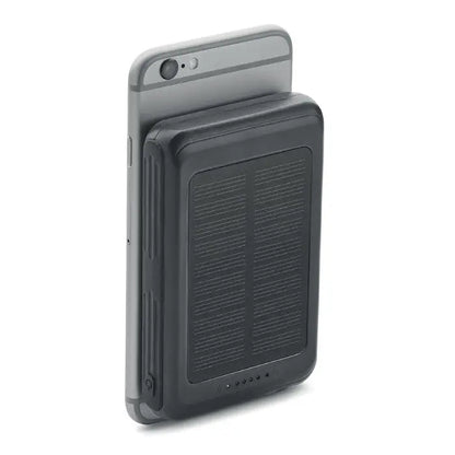 Banca de energie solara 5000 mah neagra cu panouri texturate si leduri indicator pentru incarcare externa