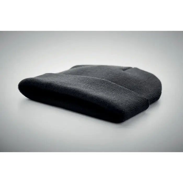 Beanie din rpet negru cu manseta, tricotat si textura rib, ideal pentru protecție la frig