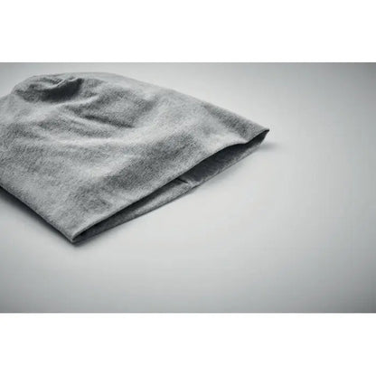 Beanie unisex din bumbac gri melanj cu textură ușoară și margini pliabile, ideal pentru uz cotidian