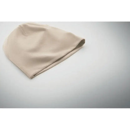 Beanie unisex din bumbac bej moale si confortabil pentru uz zilnic