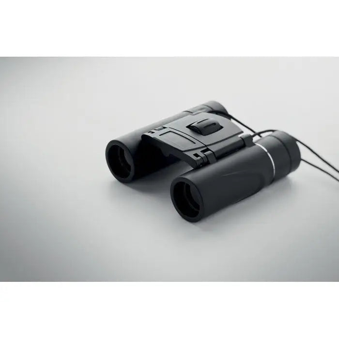 Binoclu compact usor negru din plastic cu design compact si curea subtire pentru vedere clara si portabilitate