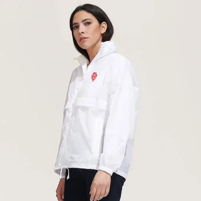Blazer de vant unisex surf alb din material ușor cu logo inimă roșie pe piept