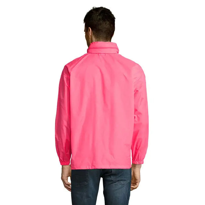 Blazer de vant unisex surf roz aprins din nylon usor cu guler inalt si mansete elastice
