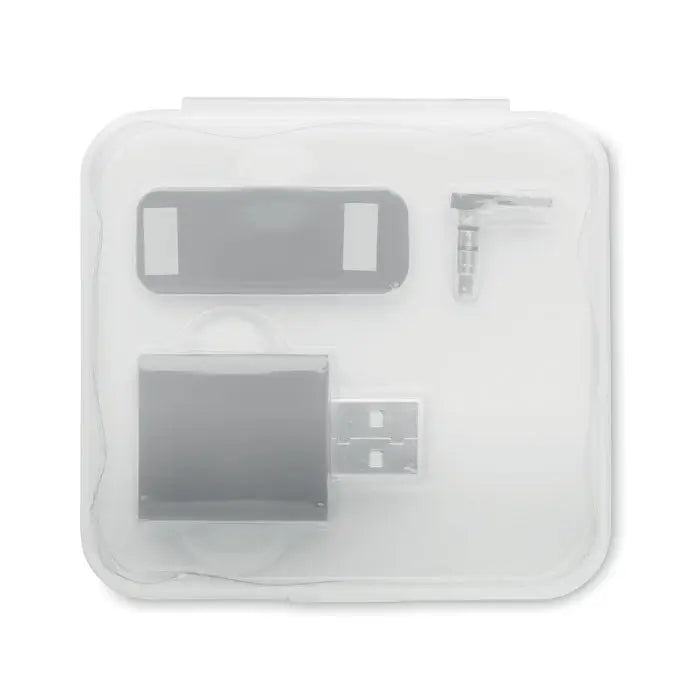 Blocant de date si audio pentru camerele web cu usb flash drive argintiu din metal si conector standard usb