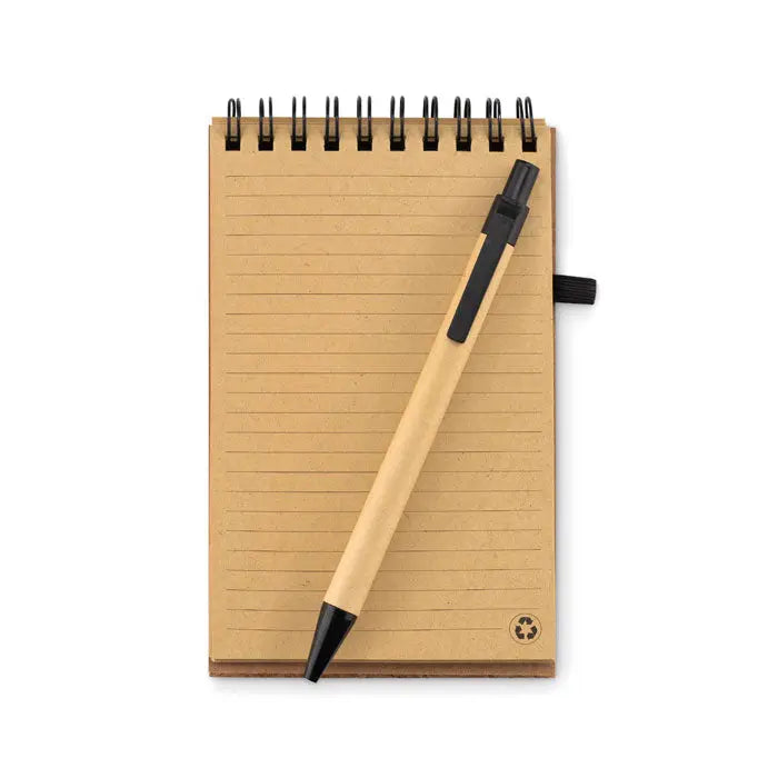 Blocnotes din pluta a6 cu stilou un carnet eco cu coperta din pluta si stilou din bambus cu accente negre pe hartie reciclata