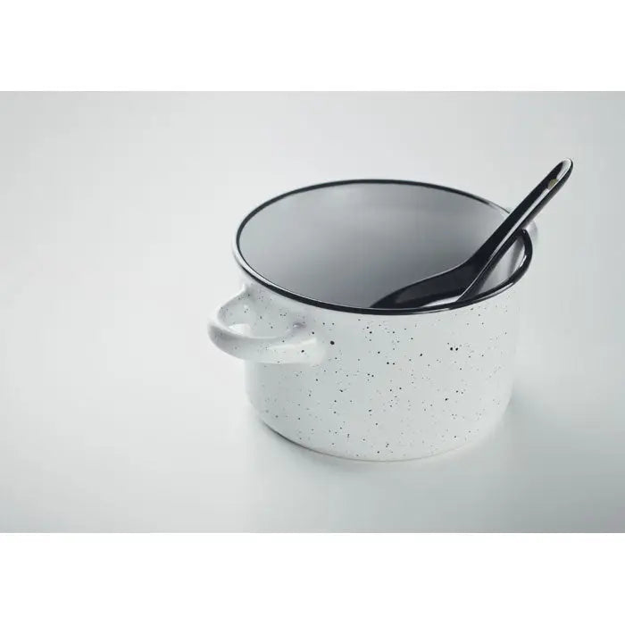 Bol ceramic vintage 550 ml alb cu pete negre, margine si maner negre, lingura neagra asortata