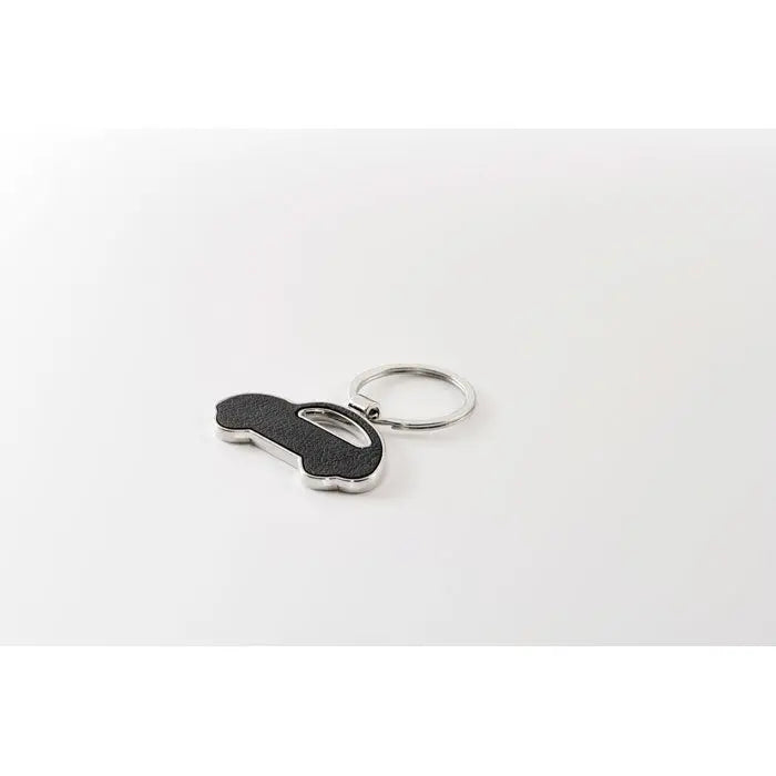 Breloc in forma de masina neagra cu cadru metalic argintiu si inel pentru chei