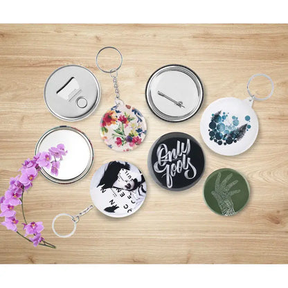 Oglinzi compacte rotunde butonul Fixati cu breloc decorativ si deschizator de sticle atasate, ideale pentru buzunar