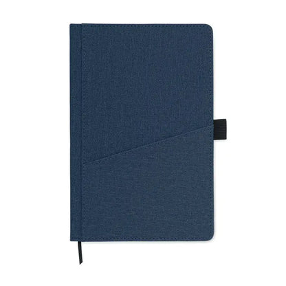 Notebook a5 din tesatura texturata albastru inchis cu buzunar frontal din pu si elastic negru