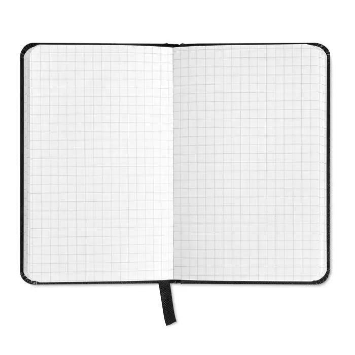 Caiet a5 cu 96 coli patrate pagini cu grila si semn de carte din panglica neagra