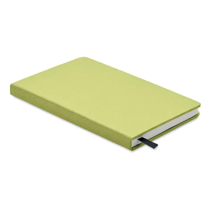 Caiet a5 cu pagini reciclate coperta hardcover verde lime cu textura fina si semn de carte negru