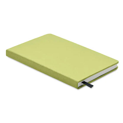 Caiet a5 cu pagini reciclate coperta hardcover verde lime cu textura fina si semn de carte negru