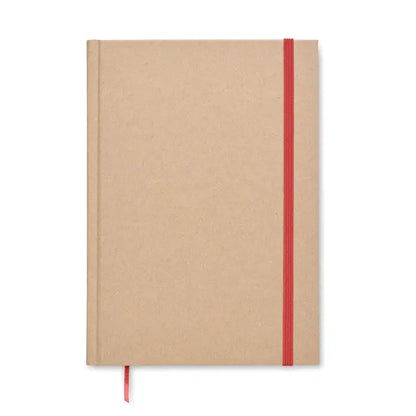 Caiet a5 cu pagini reciclate din hartie kraft minimalist cu elastic rosu vibrant si semn de carte asortat