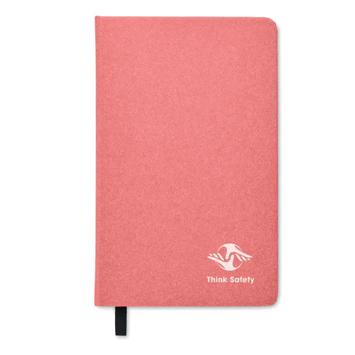 Caiet a5 coral cu pagini reciclate si logo think safety alb in coltul din dreapta jos