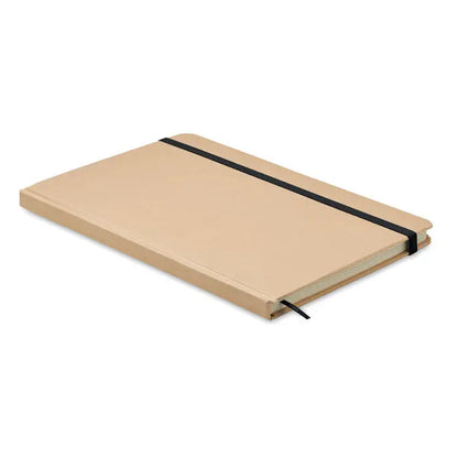 Caiet a5 din carton reciclat cu coperta din piele bej, elastic negru si semn de carte asortat