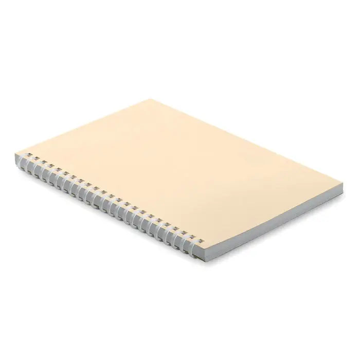 Caiet a5 din carton reciclat bej cu coperta mata si spirala metalica gri pentru notite eficiente