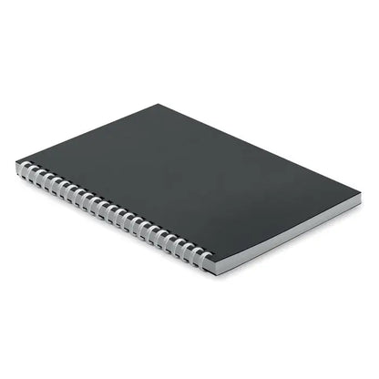 Caiet a5 din carton reciclat negru cu coperta mata si spirala argintie pentru notite si proiecte