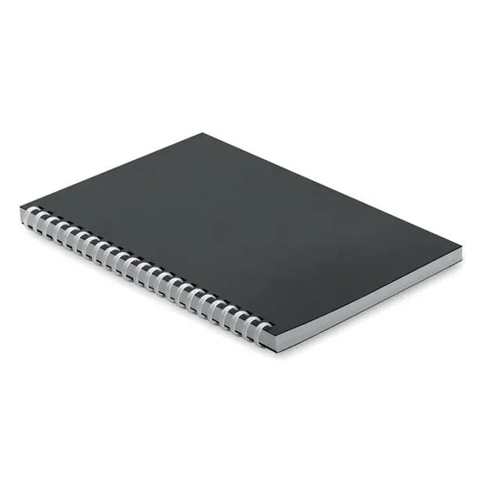 Caiet a5 din carton reciclat negru cu coperta mata si spirala argintie pentru notite si proiecte