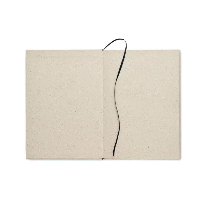 Caiet a5 iarba bej texturat cu elastic negru pentru 80 de randuri
