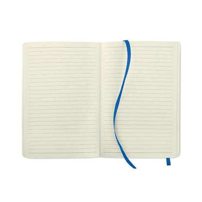 Caiet a5 reciclat cu copertă hardcover crem, pagini liniate și semn de carte albastru din panglică