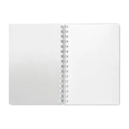 Caiet a5 rpet cu linii reciclate alb minimalist cu file albe goale si legatura metalica eleganta spirala
