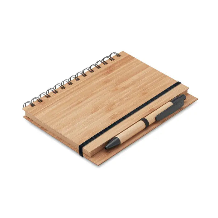 Caiet din bambus spiralat cu pix captusit din bambus cu accente negre pentru scris elegant