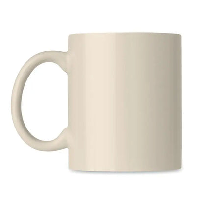 Cană ceramică colorată 300ml crem cu finisaj lucios și mâner rotunjit pentru băuturi calde