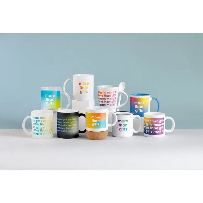 Colecție de căni ceramice cana ceramica sublimare 200 ml colorate cu textul more than gifts în litere curcubeu