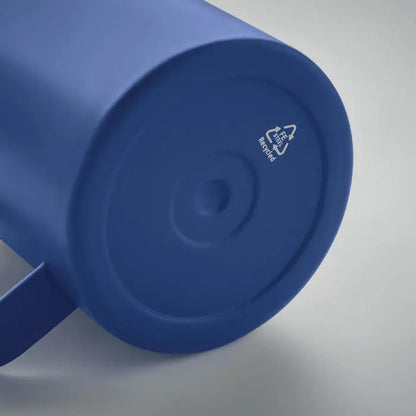 Cana cu perete dublu 300 ml albastra cu finisaj mat si maner inclus pentru bauturi izolate