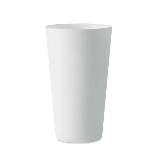 O cana de eveniment reutilizabila de 500 ml alba din plastic cu finisaj lucios si design minimalist tapered